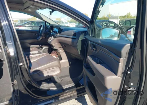 2018 Honda Odyssey Touring from USA, damaged, VIN 5FNRL6H8XJB028614